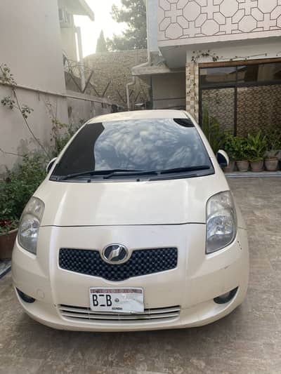 Toyota Vitz 2006
