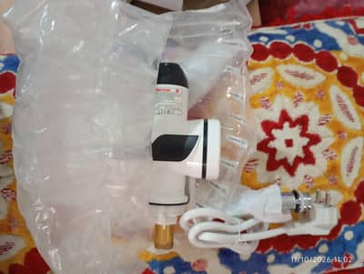 instant electronic heating water faucet tap