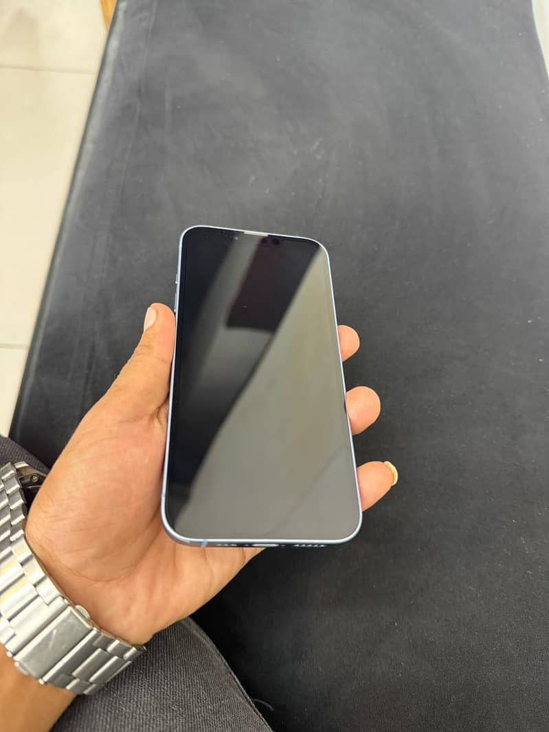 Apple iPhone 14 7