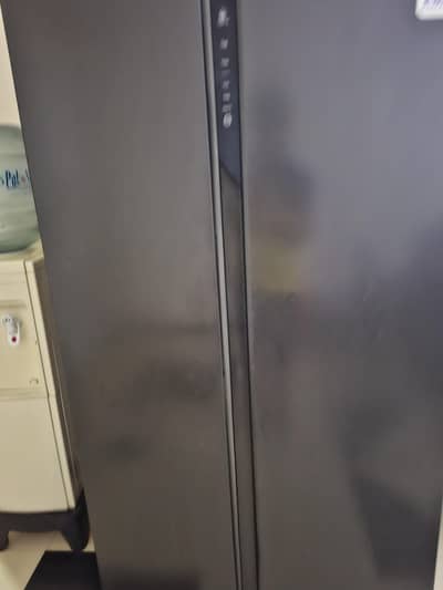 hair fridge cupborad shape