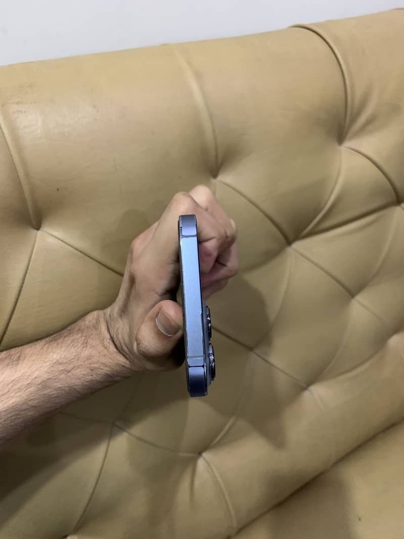 Apple iPhone 13 Pro Max 3