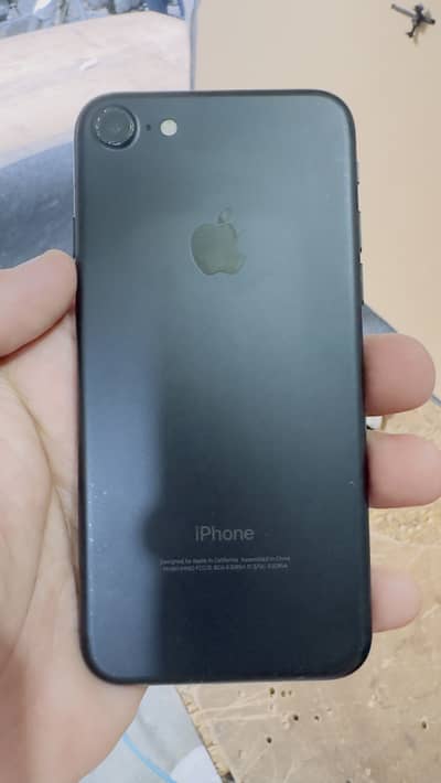 Apple iPhone 7