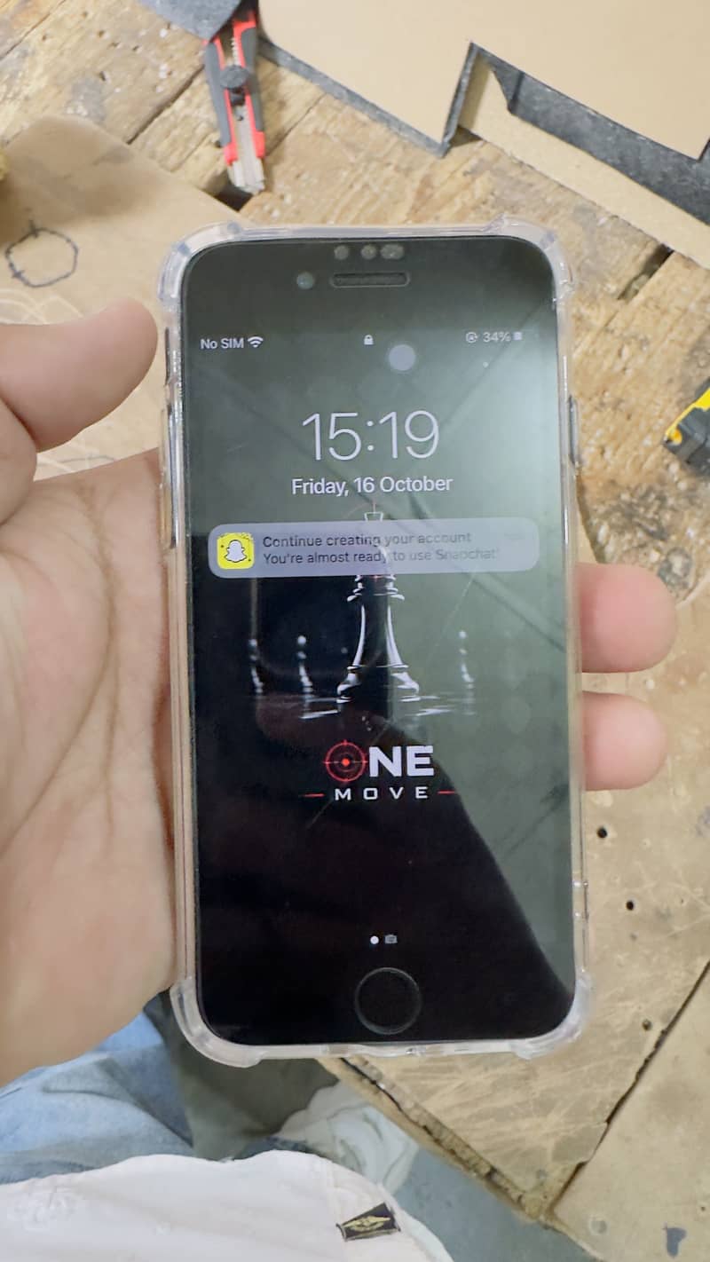 Apple iPhone 7 3