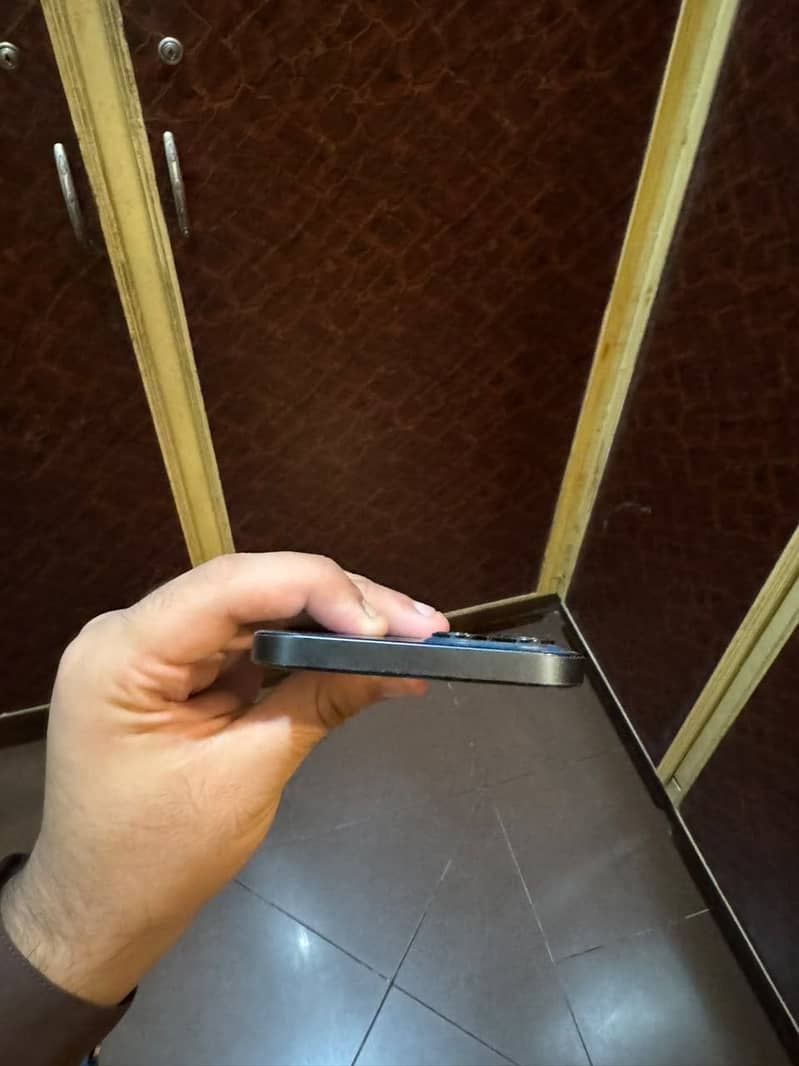 iPhone 12 Pro Max 2