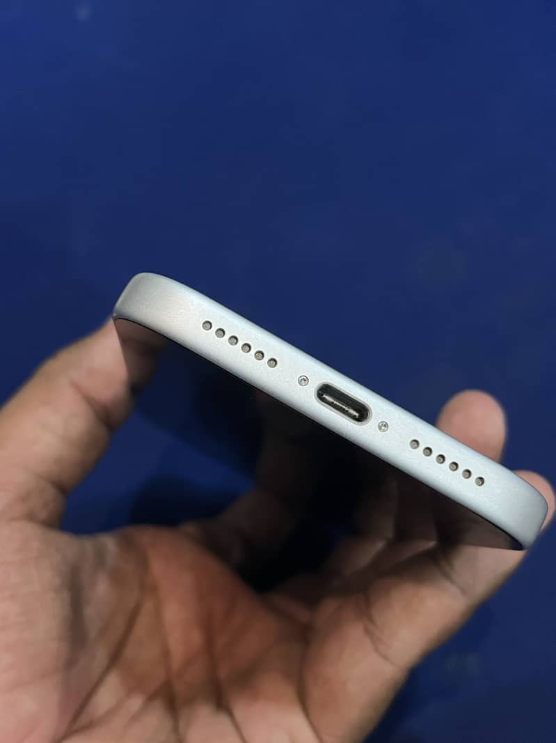 Apple iPhone 17 Pro Max 1