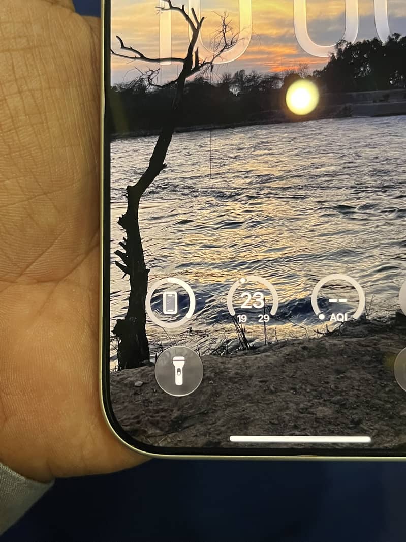 Apple iPhone 17 Pro Max 3