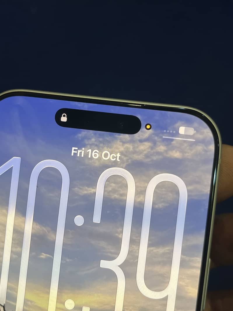 Apple iPhone 17 Pro Max 13
