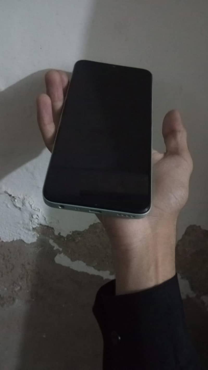Realme C35 2