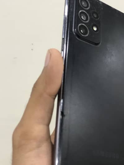 Samsung Mobile A72