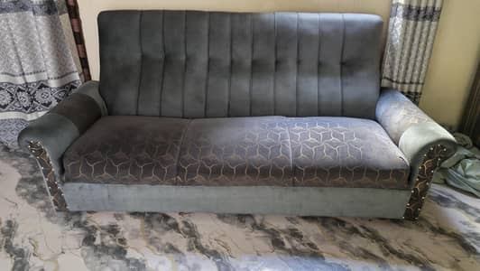 urgent sale 5 seater sofa set