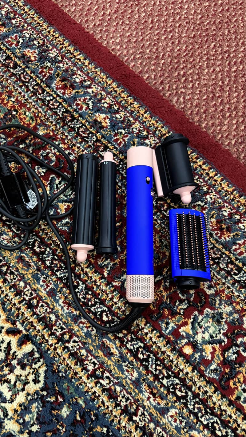 Dyson 1