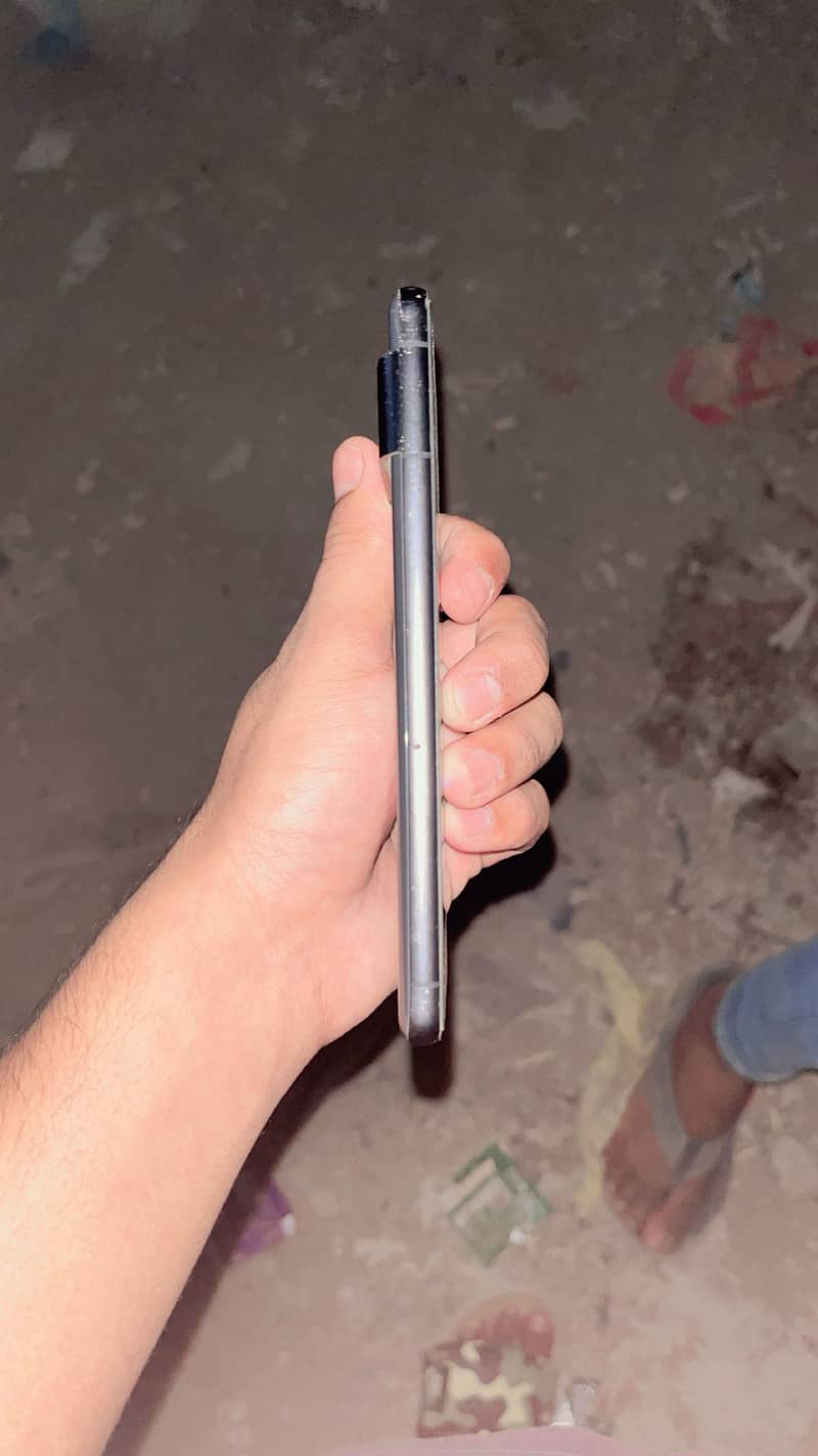 Google Pixel 7 4