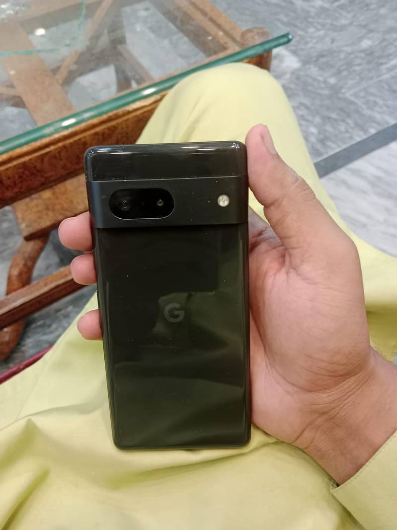 Google Pixel 7 3