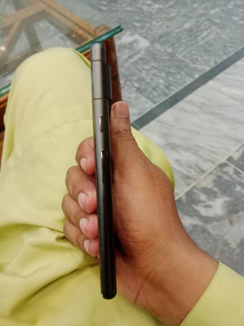 Google Pixel 7 6