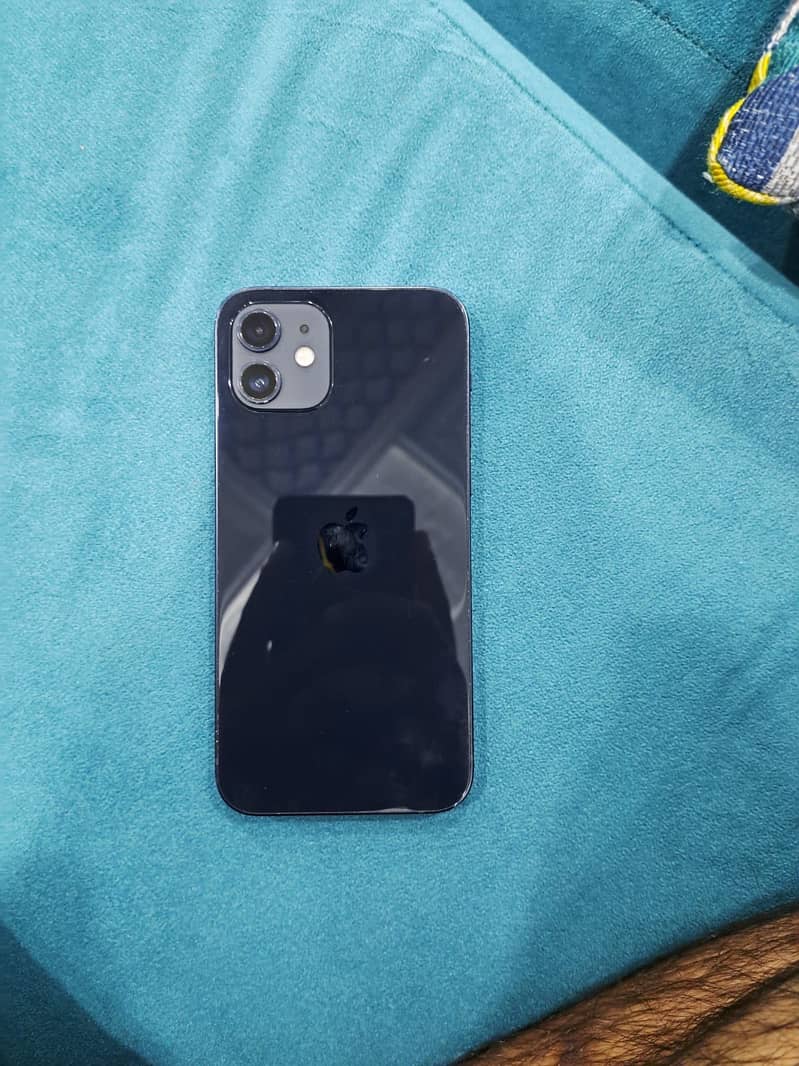 Apple iPhone 12 7