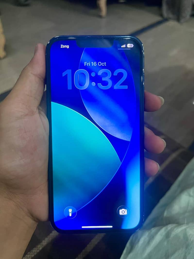 Apple iPhone 14 0