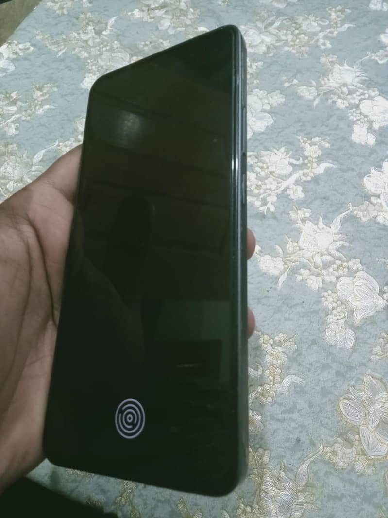 Realme 13 Plus 0