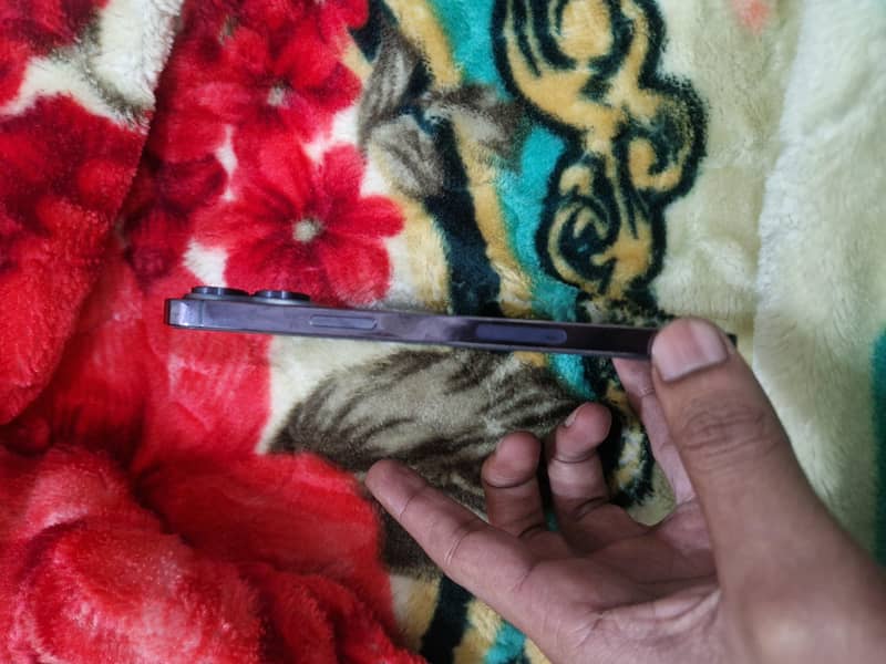 Apple iPhone 14 Pro Max 3