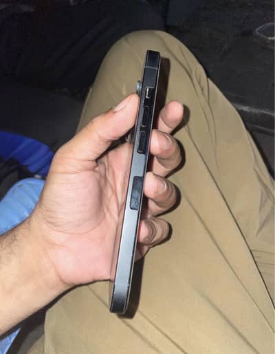 iPhone 14 Pro factory