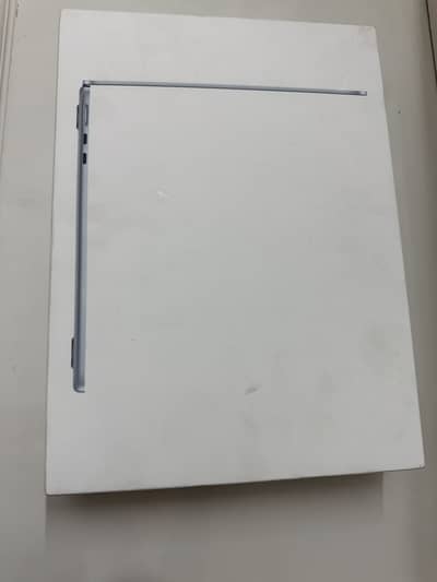 Macbook Air 2026 M5 16/512 - Box Pack Non Active - Apple