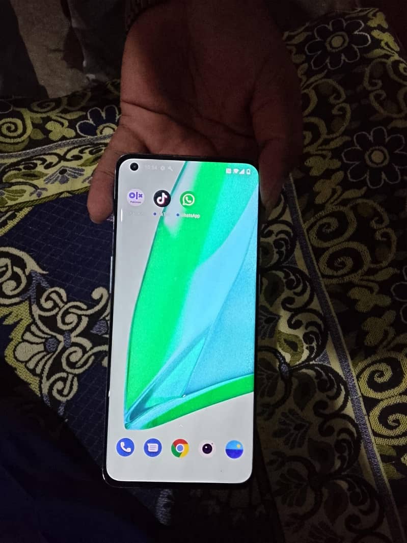 One Plus 9 Pro 1