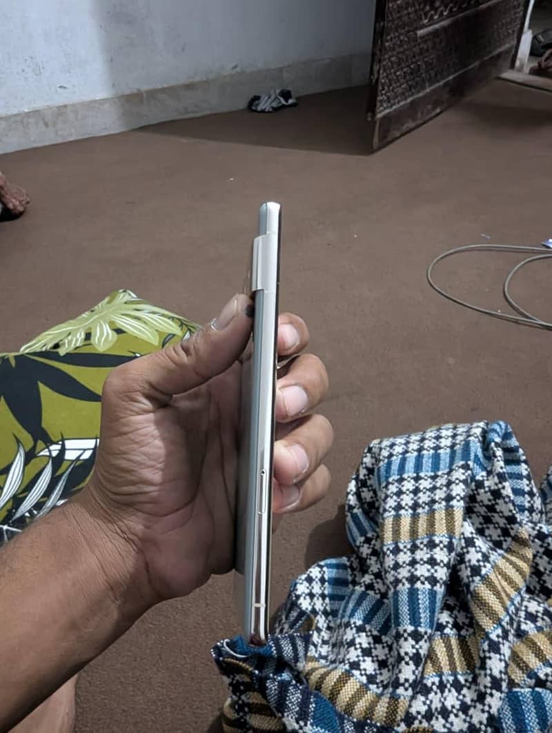 Google Pixel 7 Pro 4