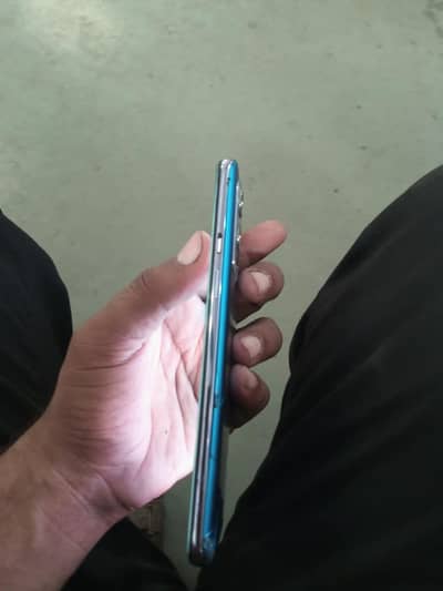 One Plus 9 8+8/128