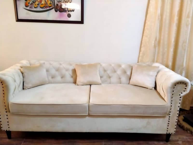 7 seaters sofa 0