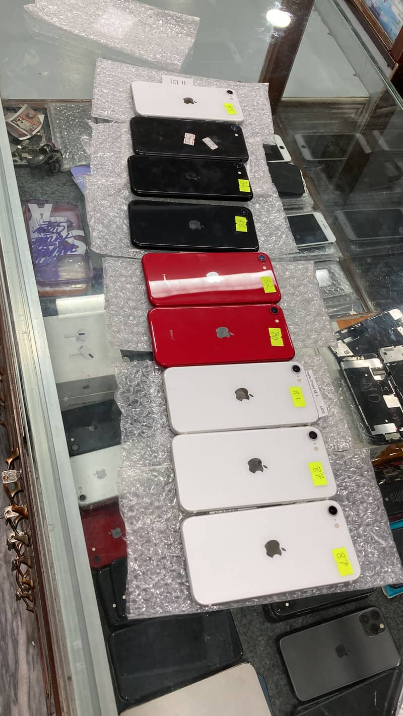 iPhone SE  PTA 1