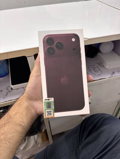 iPhone 18 Pro Max PTA Burgundy