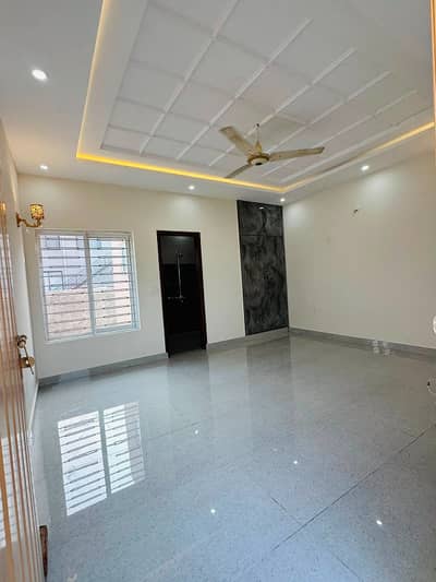 5 Marla Corner House For Sale In Cavalry Ground EXT Zaman Colony