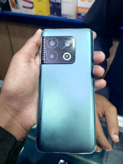 One Plus 10 Pro. 24Gb/512Gb  Best Cameras 90 FPS