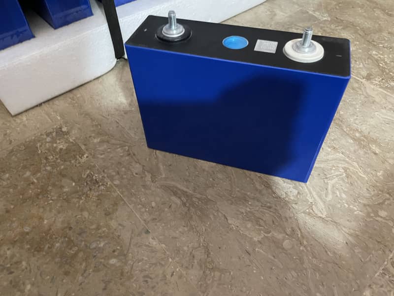 Lithium batteries 4