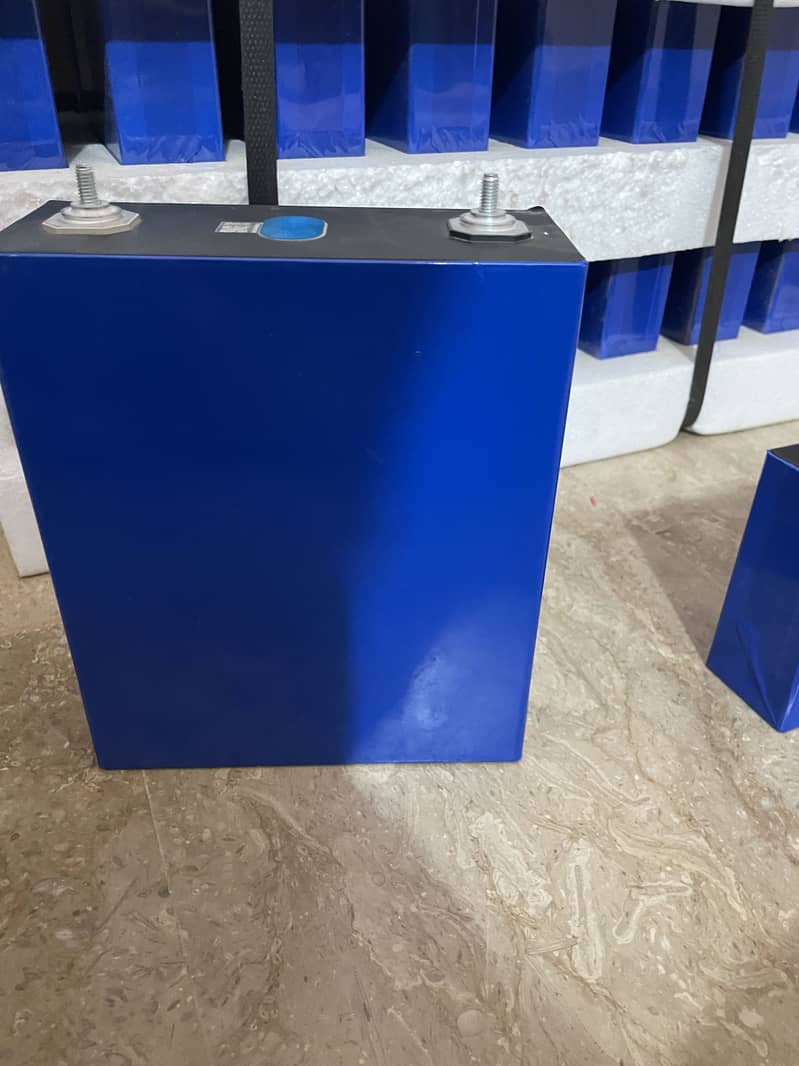 Lithium batteries 5