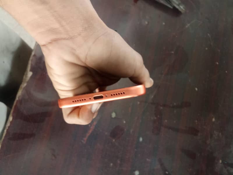 Apple iPhone XR 3