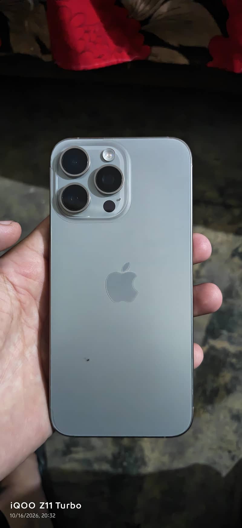 Apple iPhone 15 Pro Max 1