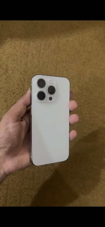 Apple iPhone 15 Pro