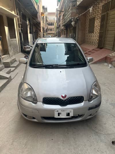 Toyota Vitz 2003