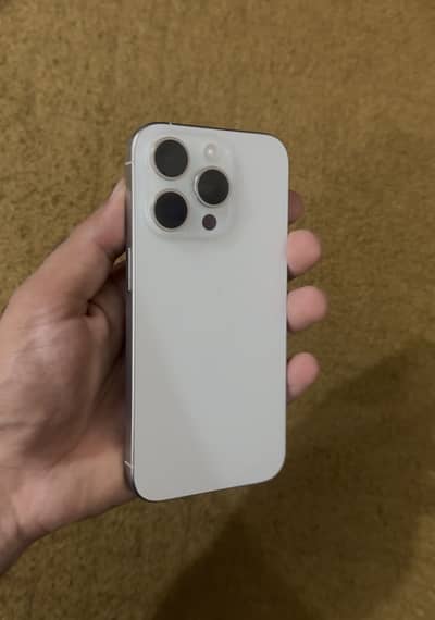 Apple iPhone 15 Pro