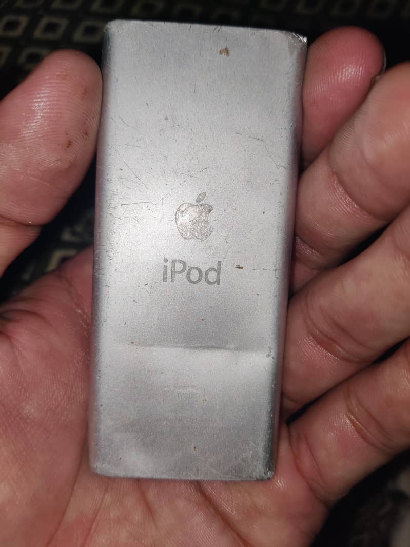 Apple iPod 2
