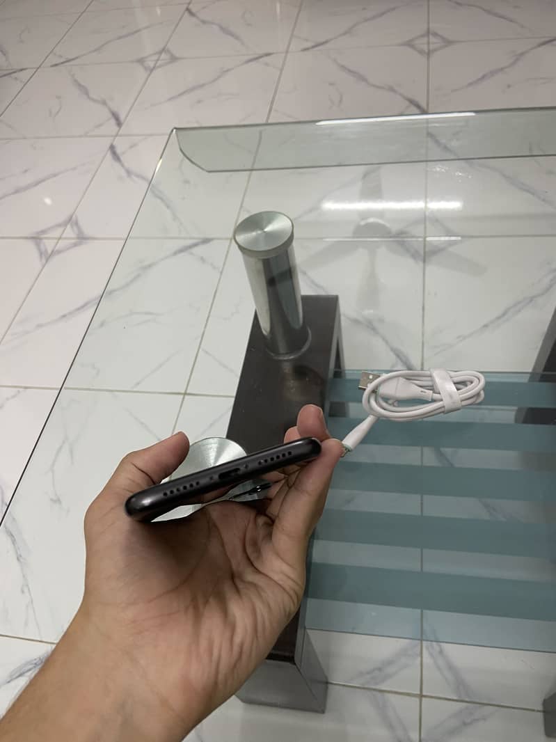 Apple iPhone 11 PTA APPROVED 1
