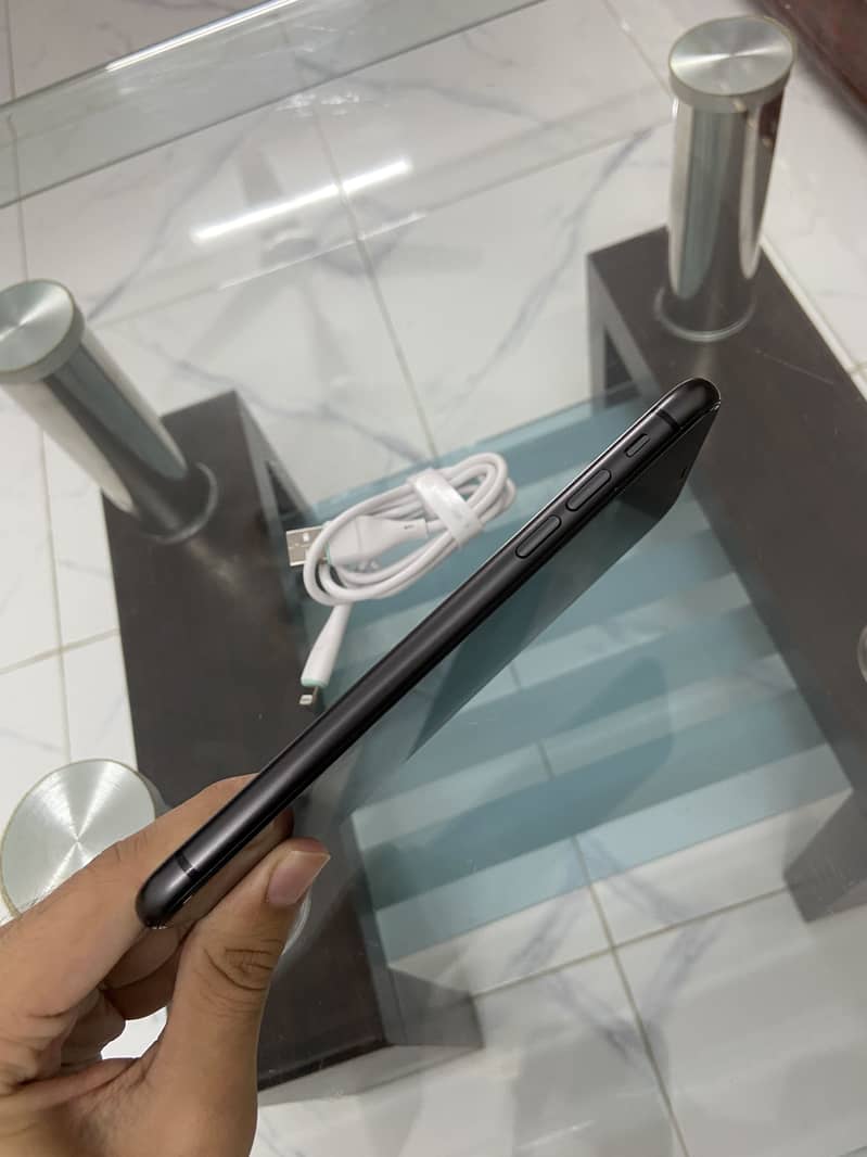 Apple iPhone 11 PTA APPROVED 3