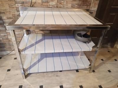 Working table