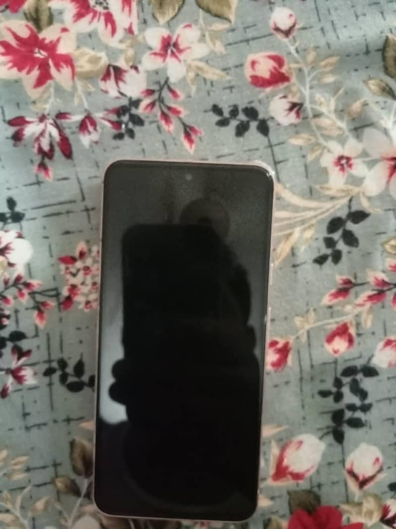 Google Pixel 8 5