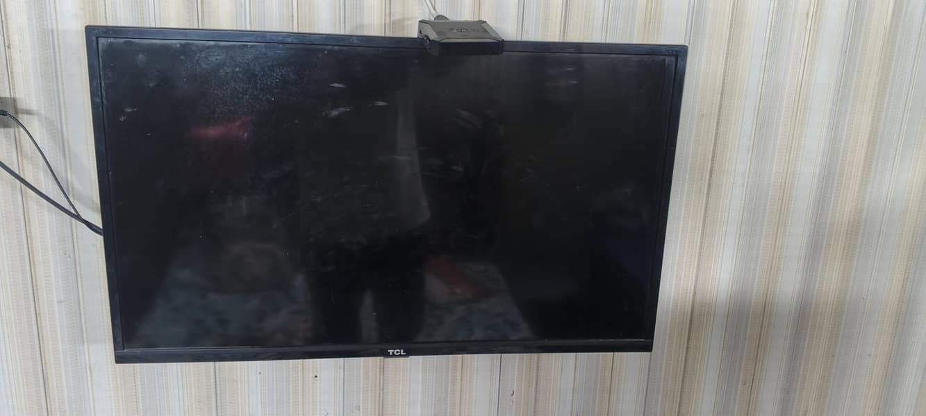 tcl 32 2