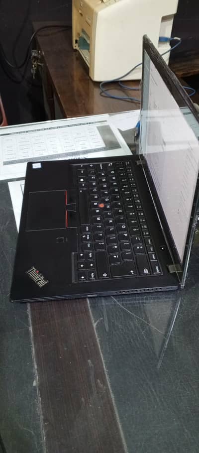 Core i5,8th generation 8GB RAM 256GB SSD