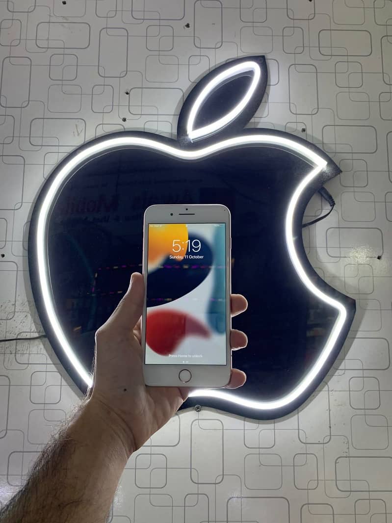 Apple iPhone 7 Plus 3