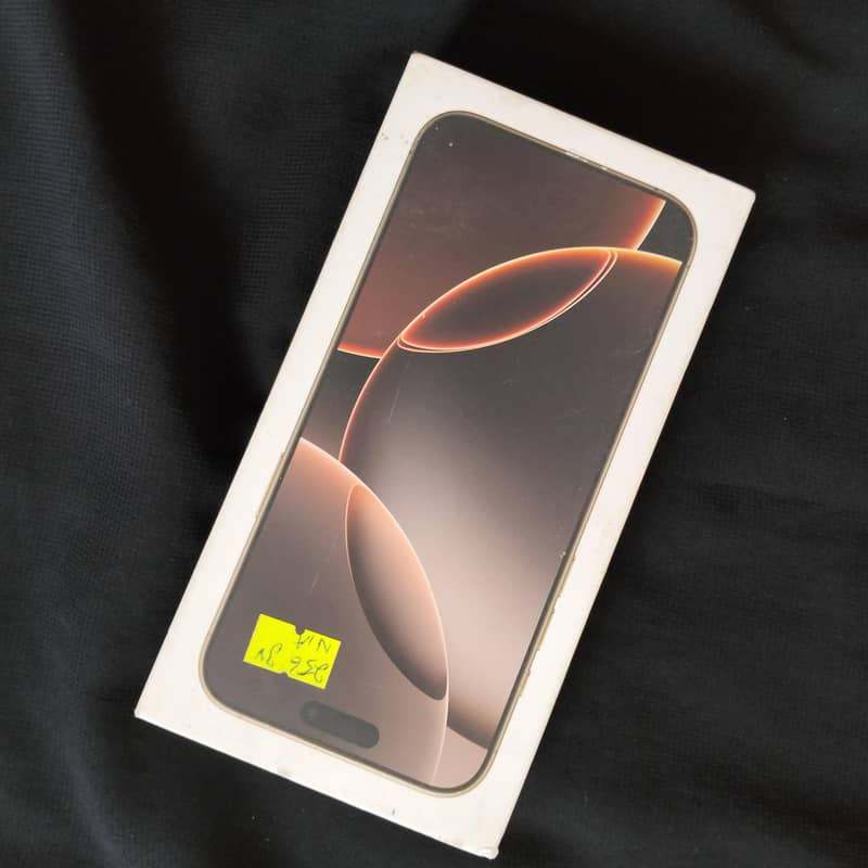 Apple iPhone 16 Pro Max 7