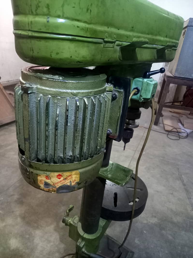 Bench Piller Drill Machine (Warma Machine) 4