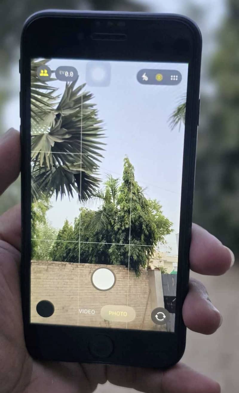 iPhone SE2020 1